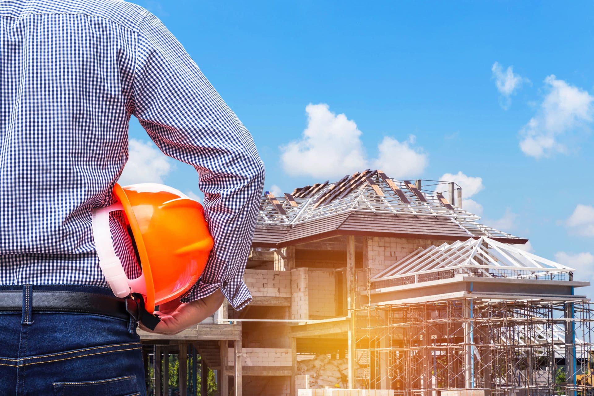 resident-engineer-holding-yell.jpg